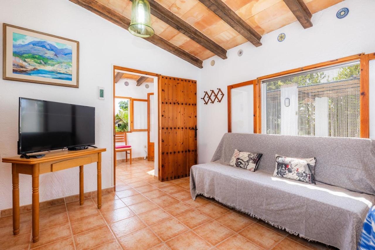 Villa Sa Casa Des Pintor Miquel Vives 213 à Cala Bona  Extérieur photo