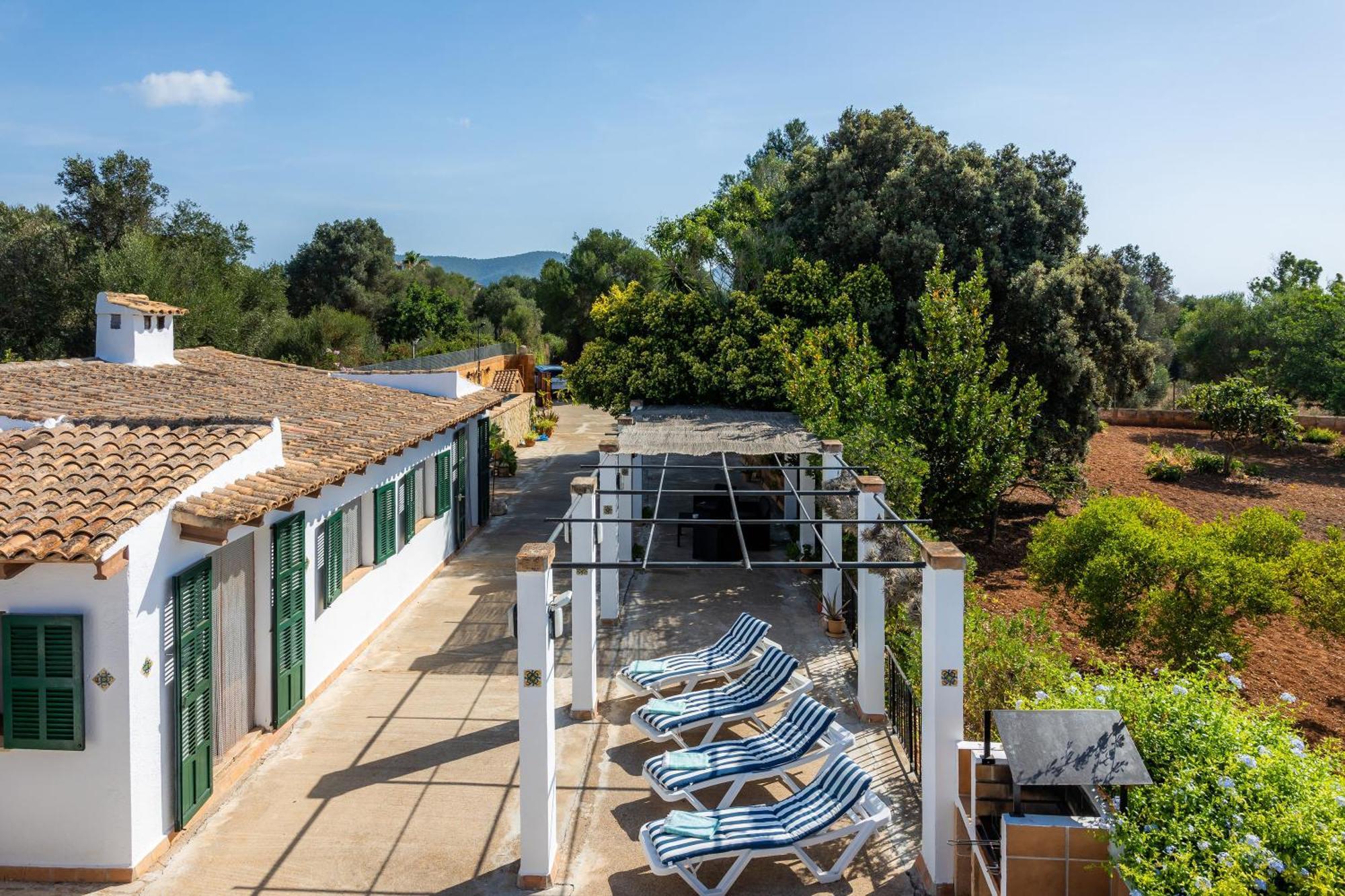 Villa Sa Casa Des Pintor Miquel Vives 213 à Cala Bona  Extérieur photo
