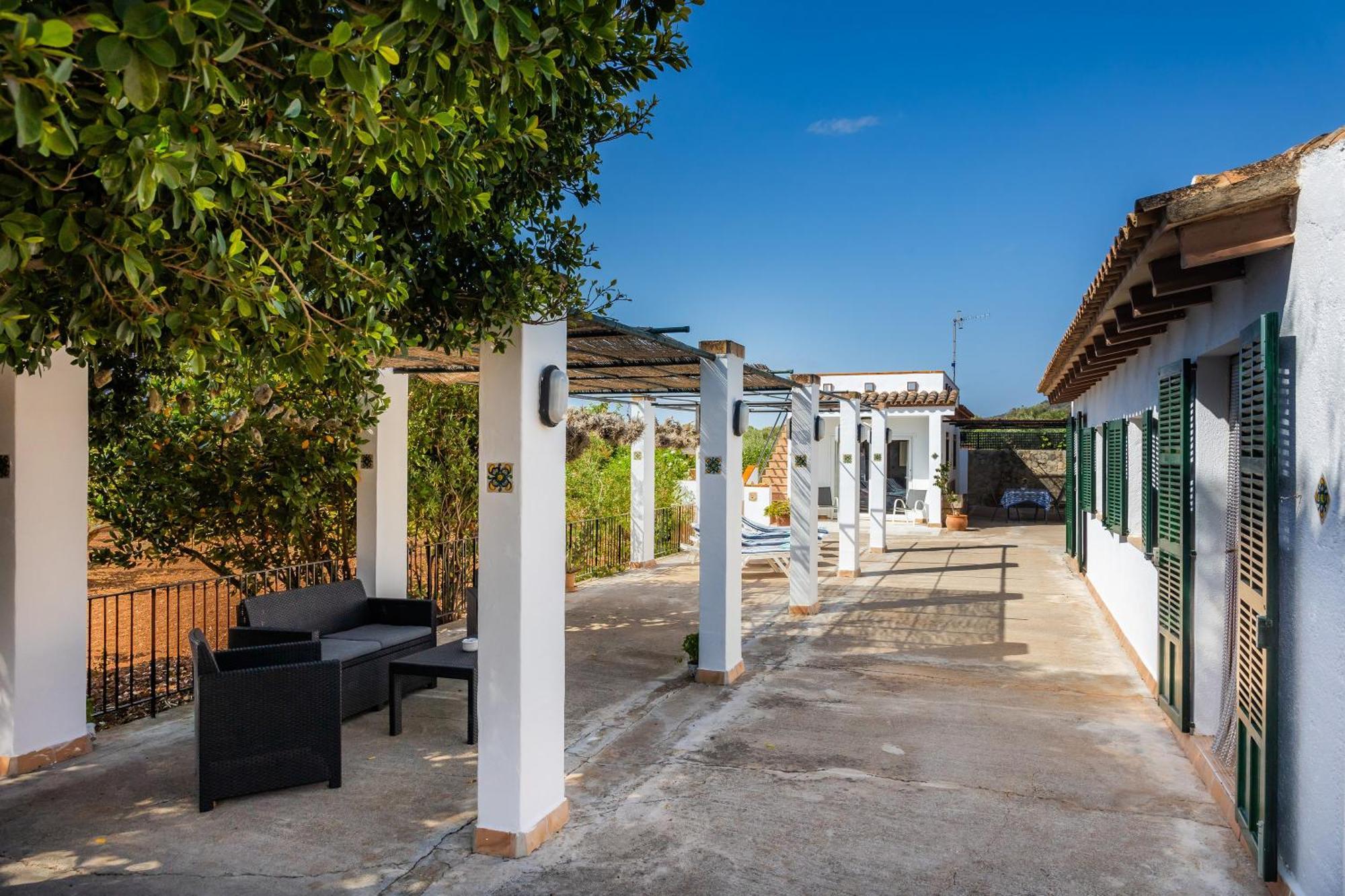 Villa Sa Casa Des Pintor Miquel Vives 213 à Cala Bona  Extérieur photo